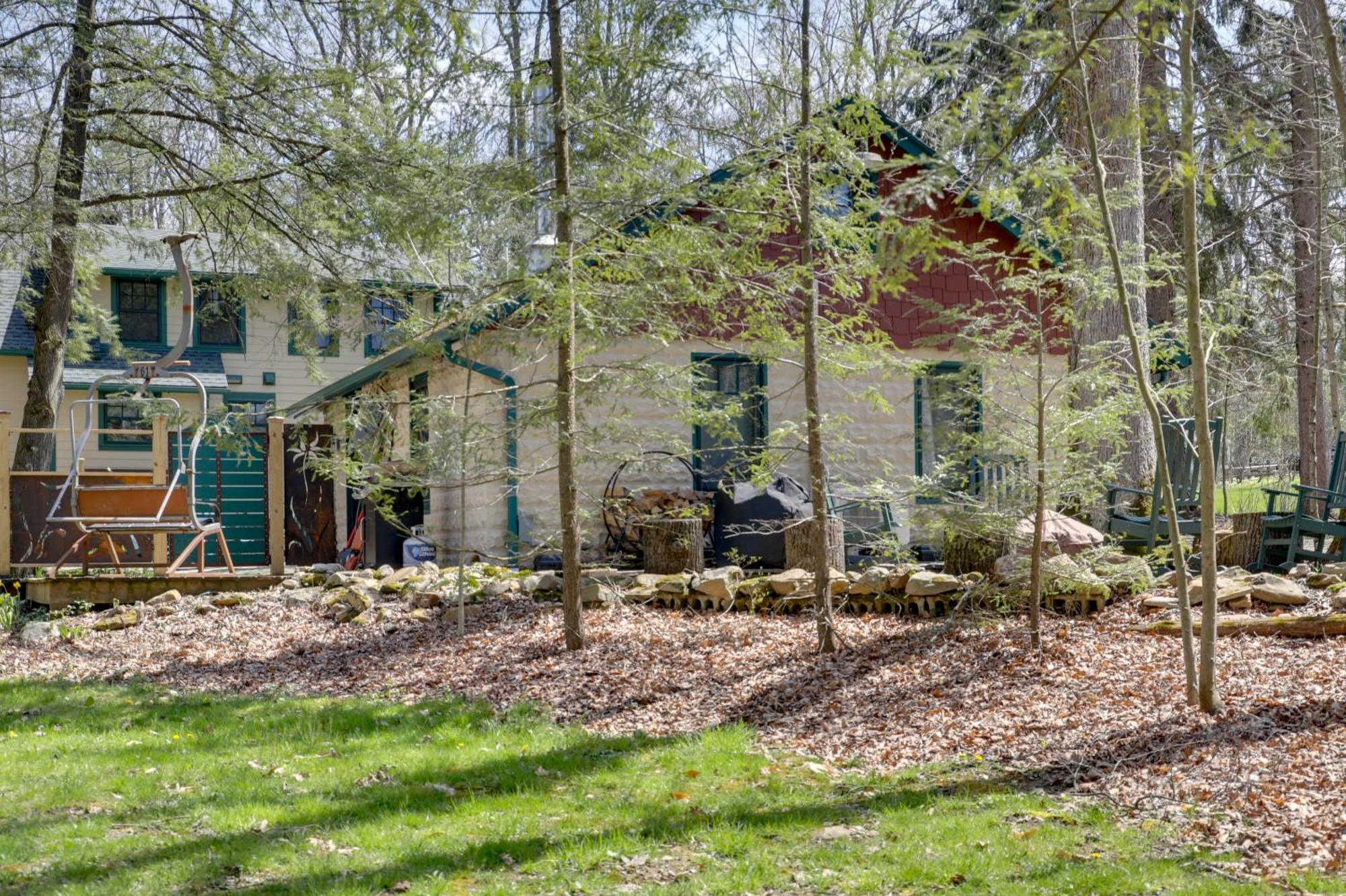 Pet-Friendly Pennsylvania Vacation Rental With Pool! Laughlintown Luaran gambar
